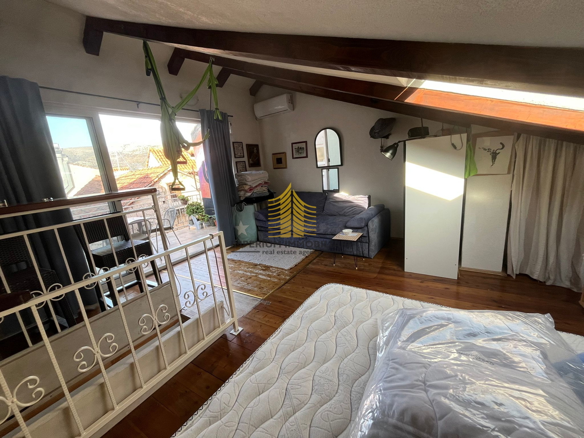 Hiša, prodaja, Trogir, 163 m2, v nizu