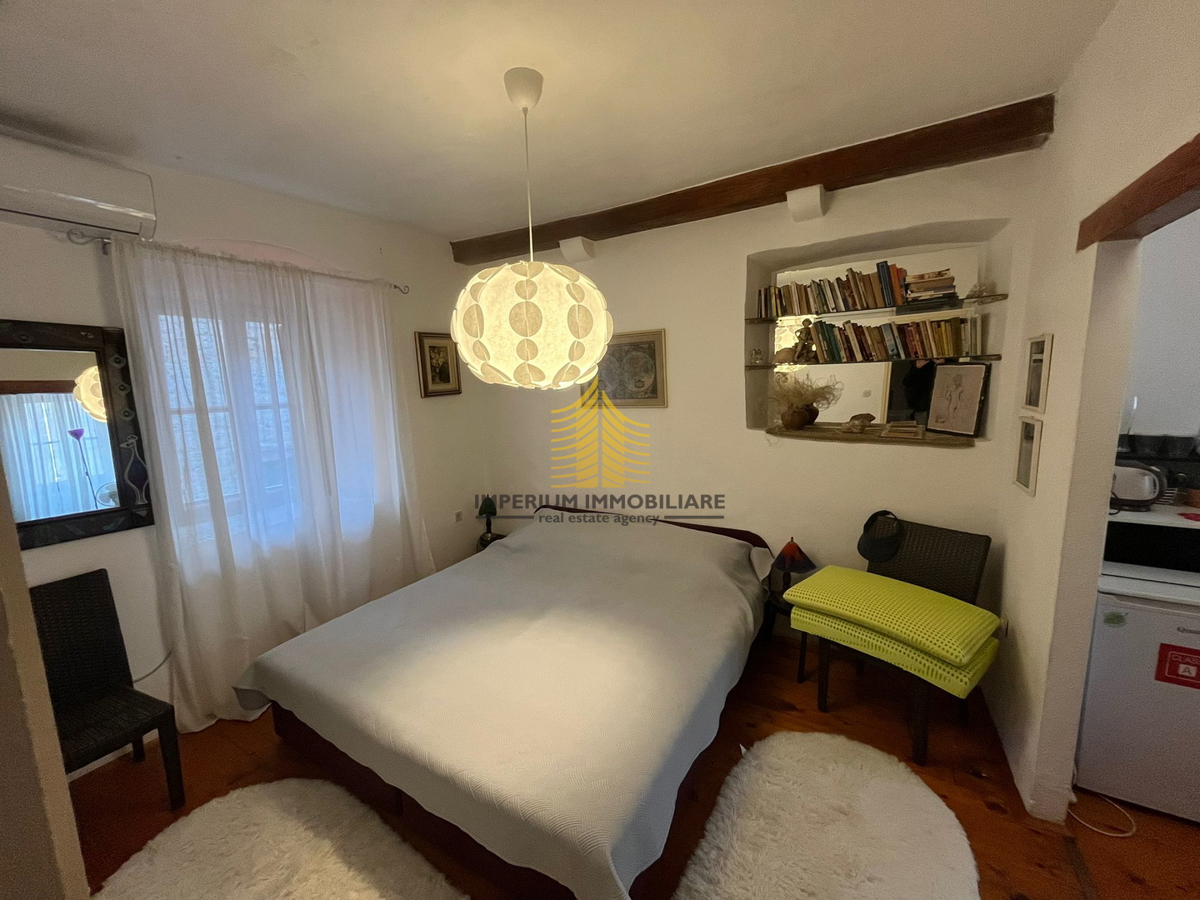 Hiša, prodaja, Trogir, 163 m2, v nizu