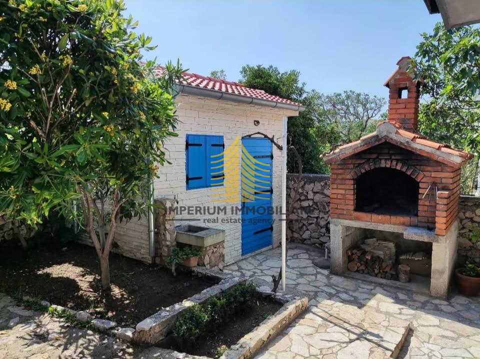 Hiša, Prodaja, Ražanac, 200m2, Samostojna