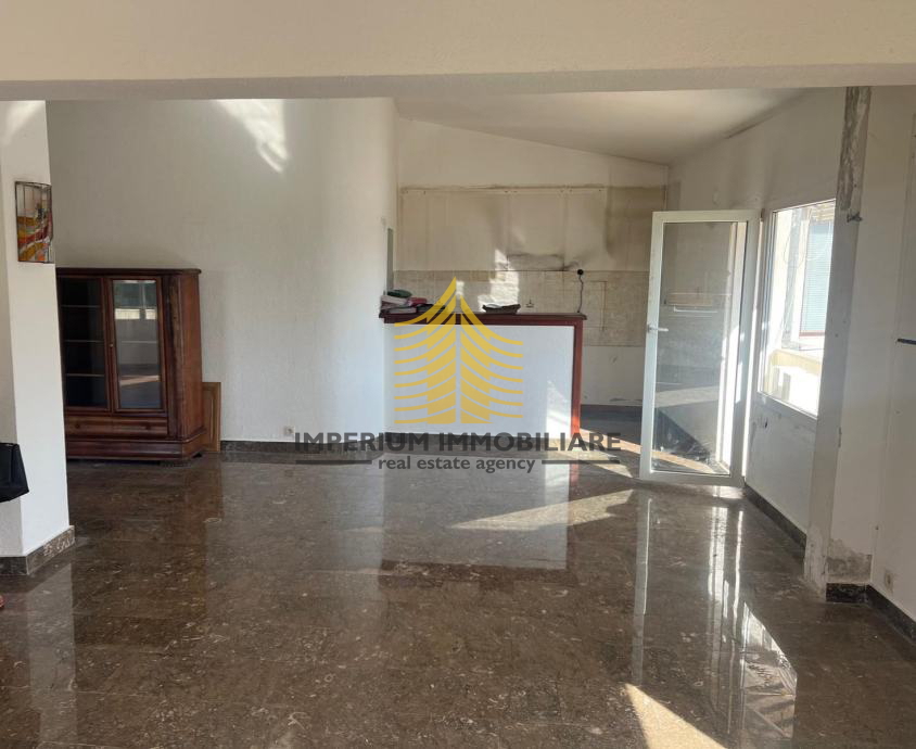 Stan, prodaja, Split, Gripe, 80 m2, enoprostoreno stanovanje
