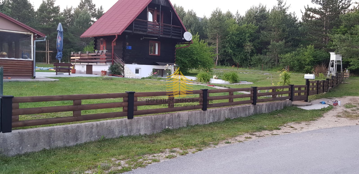 Hiša, Prodaja, Plitvička Jezera, Plitvica Selo, 140 m2, Samostojna