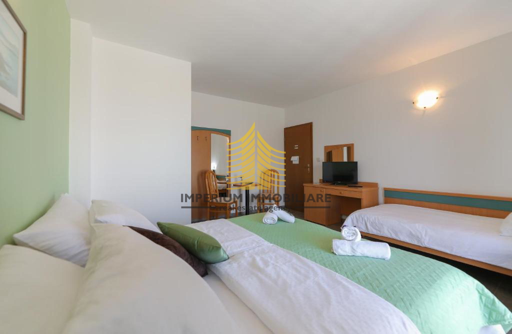 Poslovni prostor, prodaja, Supetar, 640 m2, hotel