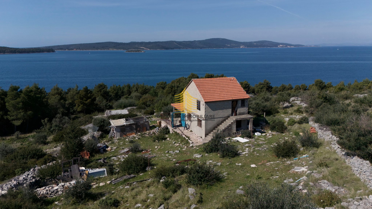Hiša, Prodaja, Milna, 150 m2, Samostojna