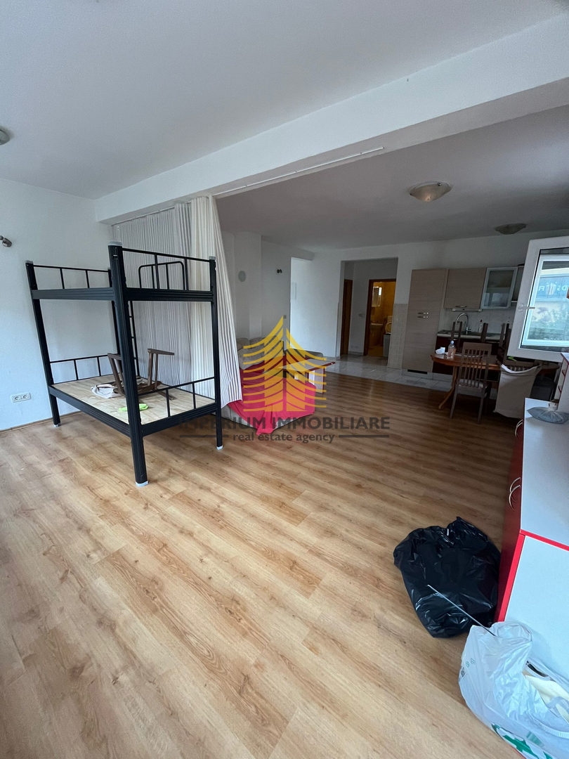 Hiša, Prodaja, Split, Mejaši, 192m2, Samostojna