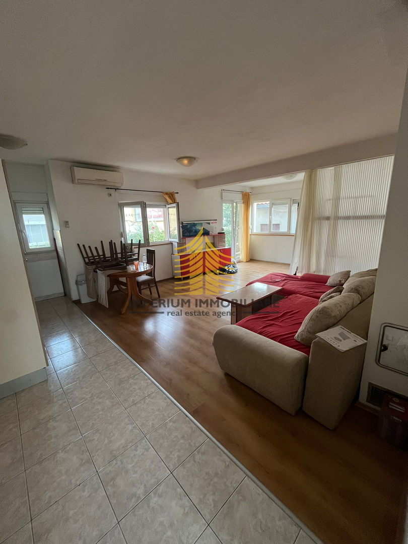 Hiša, Prodaja, Split, Mejaši, 192m2, Samostojna