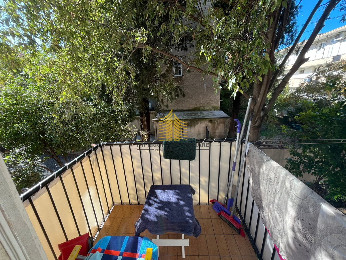 Stan, prodaja, Split, Bol, 68,6 m2, 2,5-prostorski (2P+DB)