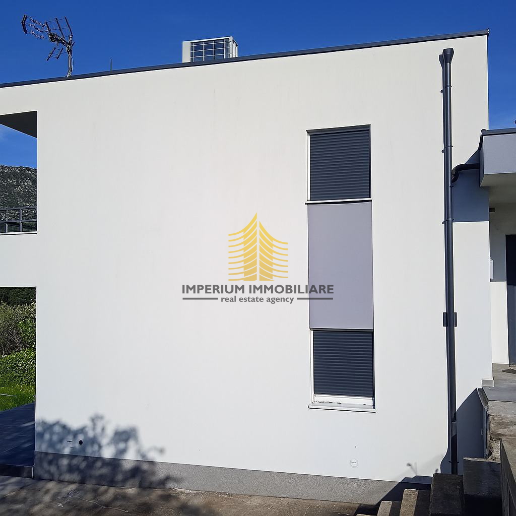 Hiša, Prodaja, Omiš, Naklice, 173,19 m2, Samostojna