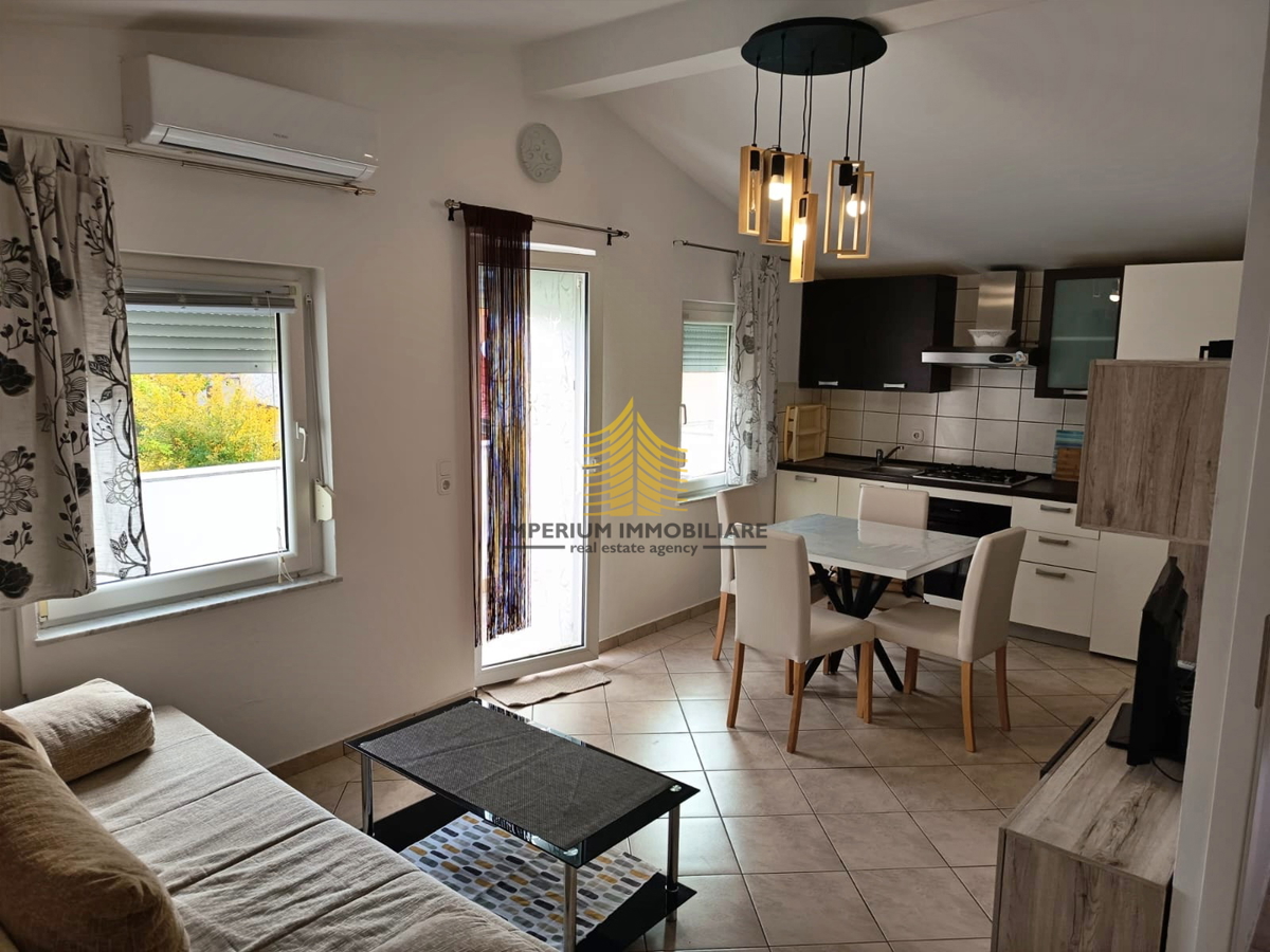 Hiša, Prodaja, Vir, 203 m2, V nizu