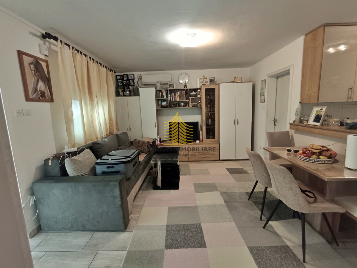 Hiša, Prodaja, Vir, 203 m2, V nizu