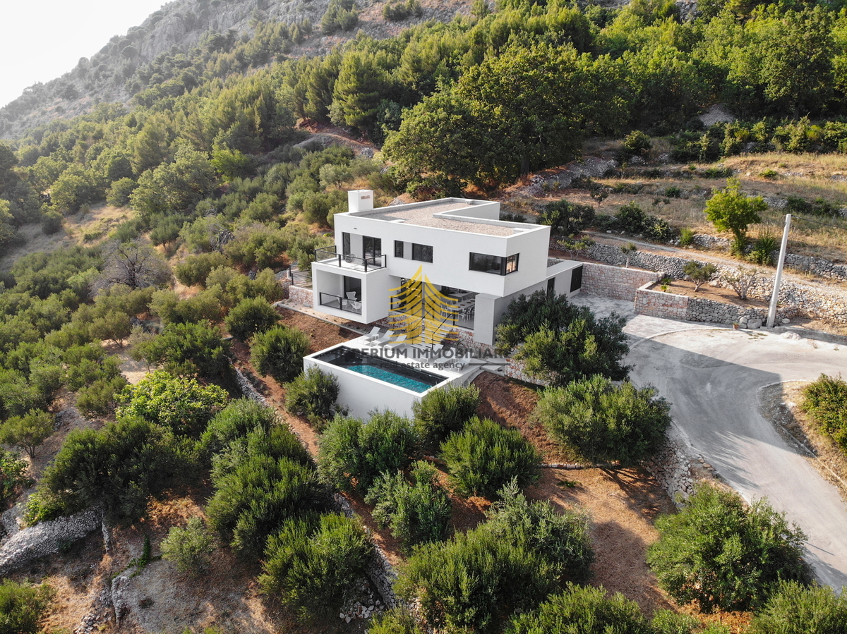 Hiša, prodaja, Dugi Rat, Jesenice, 213 m2, samostojna