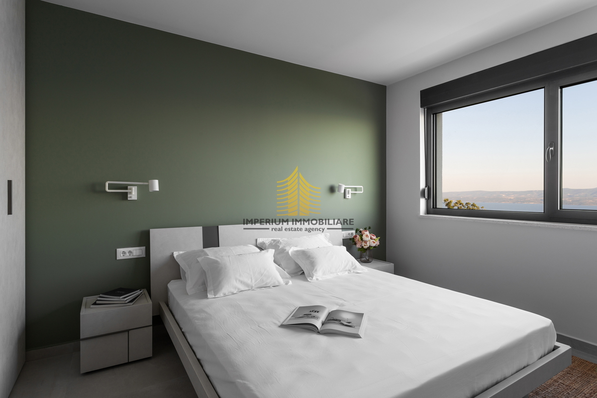 Hiša, prodaja, Dugi Rat, Jesenice, 213 m2, samostojna