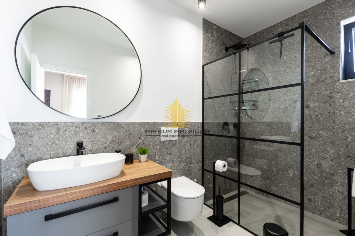 Hiša, prodaja, Vrsi, 121 m2, vila