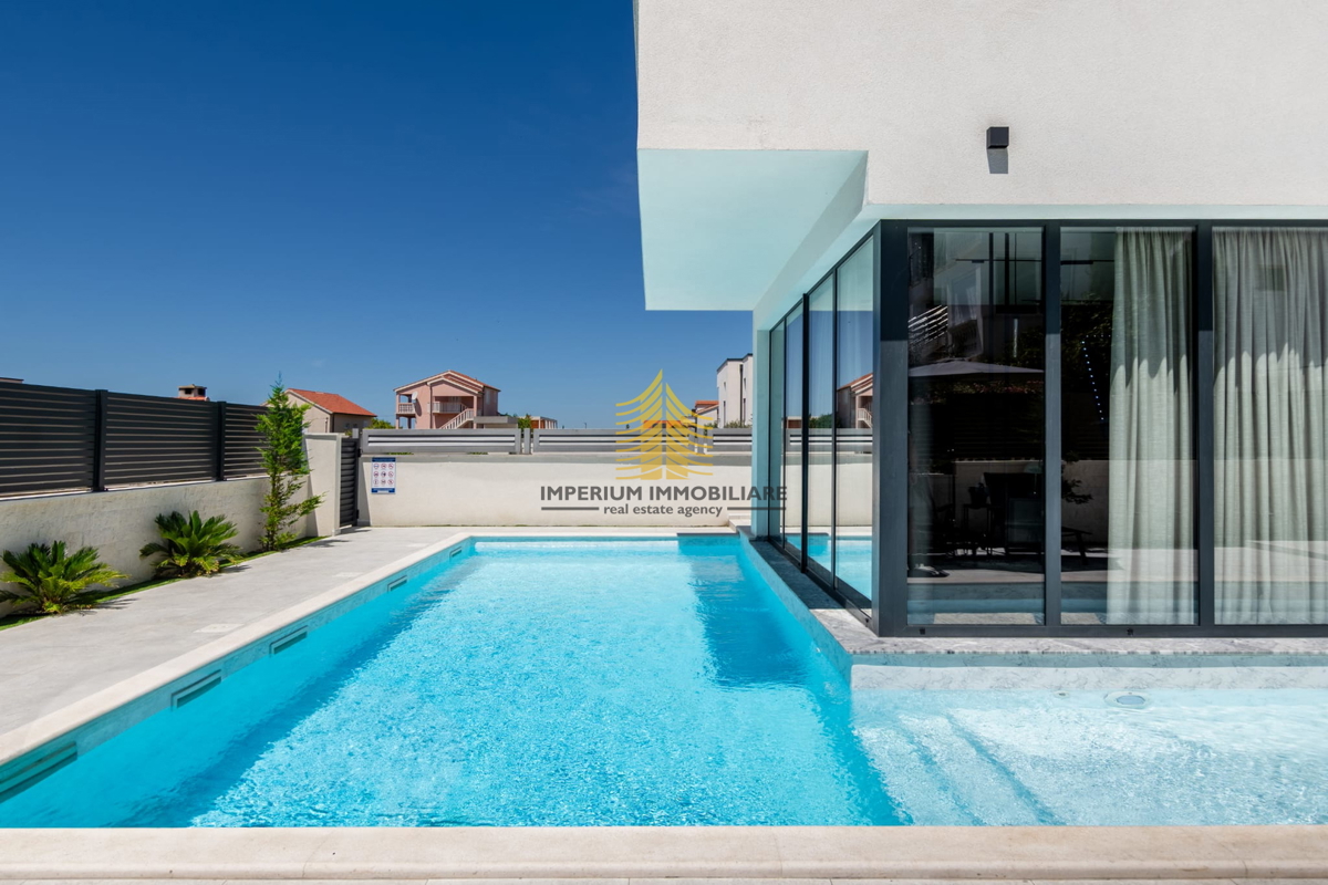 Hiša, prodaja, Vrsi, 121 m2, vila