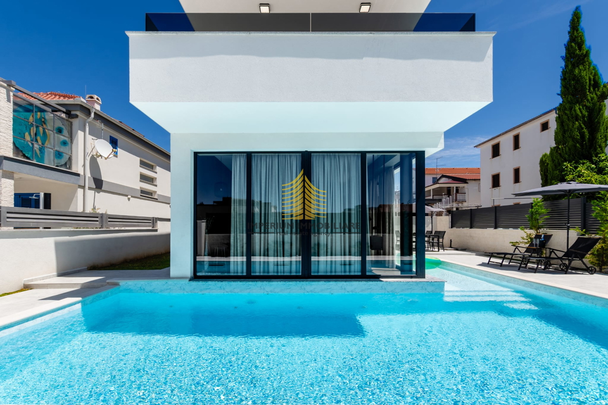 Hiša, prodaja, Vrsi, 121 m2, vila