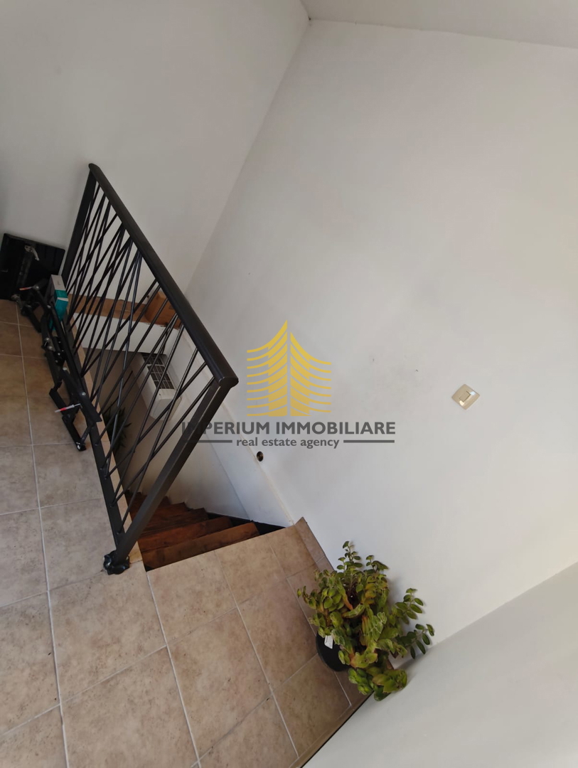 Hiša, prodaja, Slatine, 150 m2, dvojna