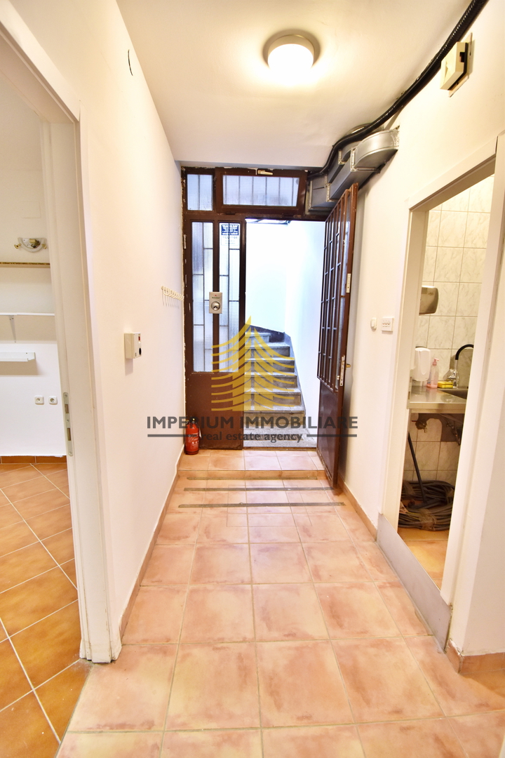 Poslovni prostor, prodaja, Stenjevec, Špansko, 50 m2, prostor za storitve