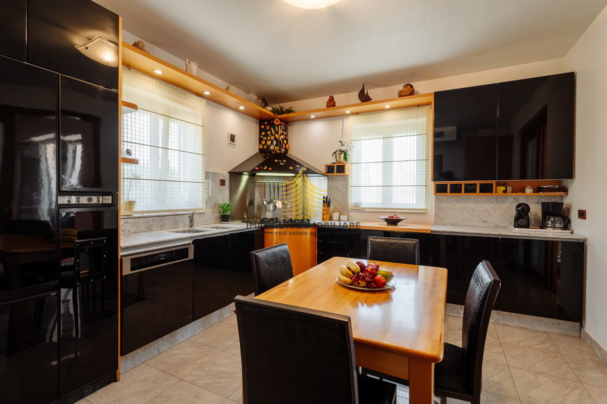 Hiša, prodaja, Zadar-okolica, Kožino, 882,08 m2, vila