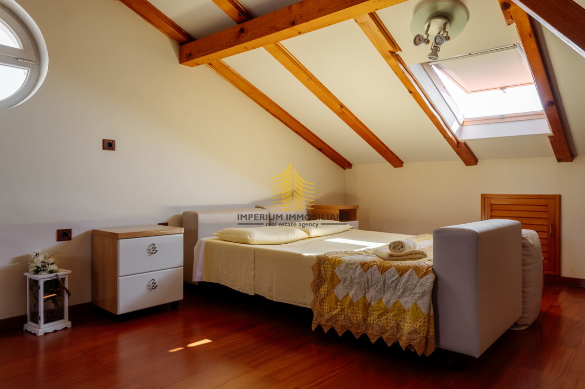 Hiša, prodaja, Zadar-okolica, Kožino, 882,08 m2, vila