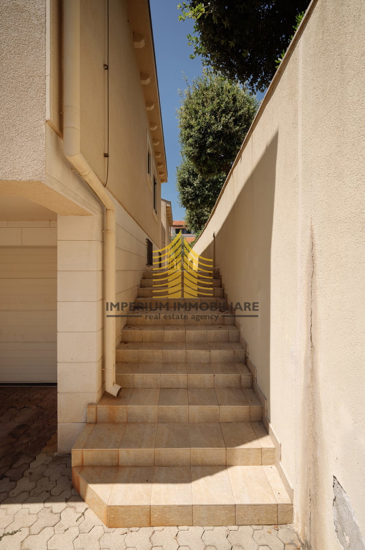 Hiša, prodaja, Zadar-okolica, Kožino, 882,08 m2, vila