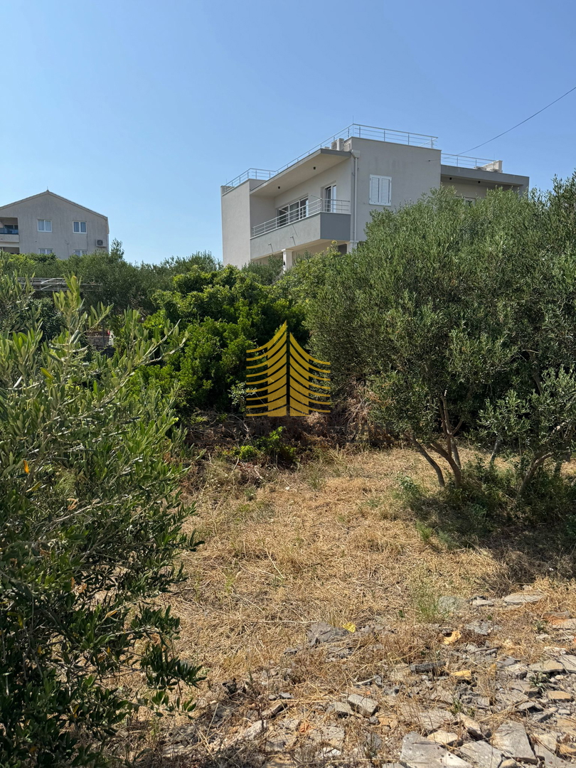 Zemljišče, Prodaja, Okraj, Okraj Gornji, 600 m2, Gradbeno zemljišče