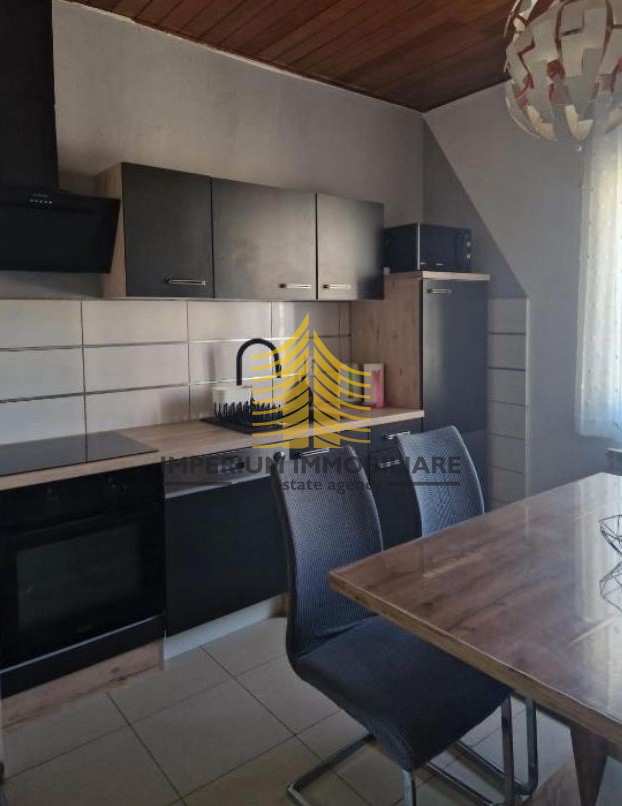 Stan, Prodaja, Postira, 82 m2, 3,5-prostorsko (3P+DB)