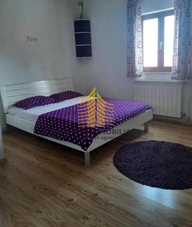 Stan, Prodaja, Postira, 82 m2, 3,5-prostorsko (3P+DB)