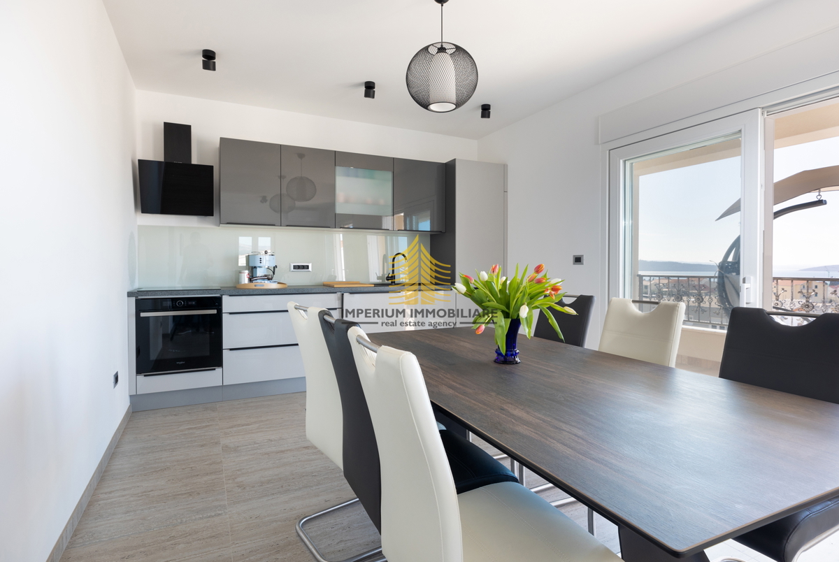 Hiša, Prodaja, Kaštel Lukšić, 113 m2, Samostojna