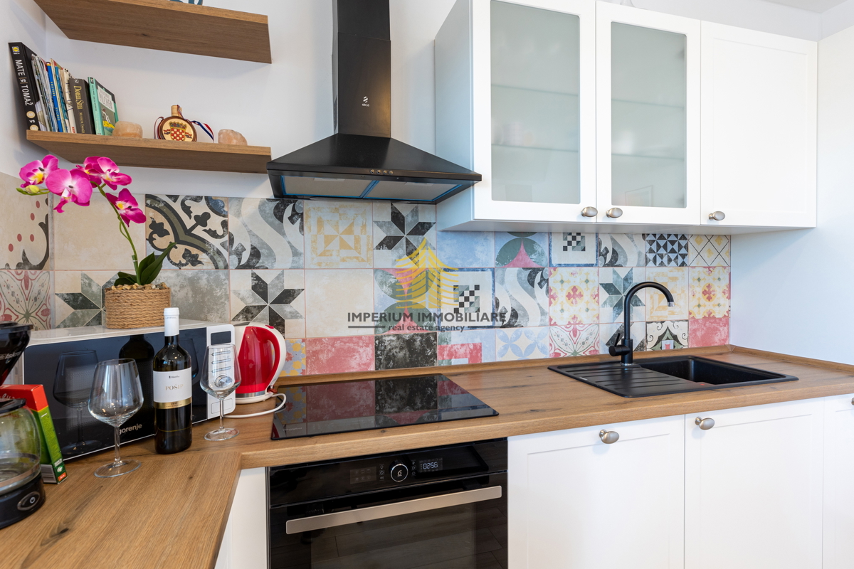 Hiša, Prodaja, Kaštel Lukšić, 113 m2, Samostojna