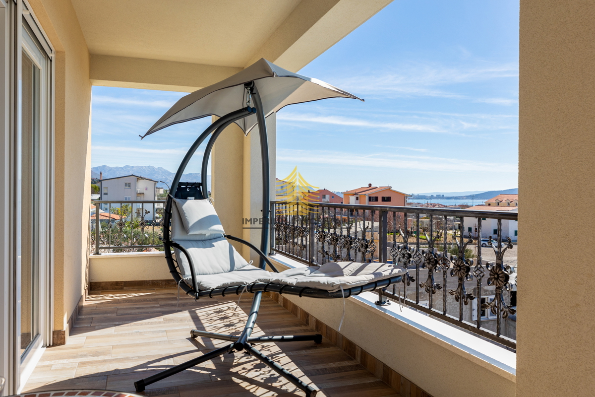 Hiša, Prodaja, Kaštel Lukšić, 113 m2, Samostojna