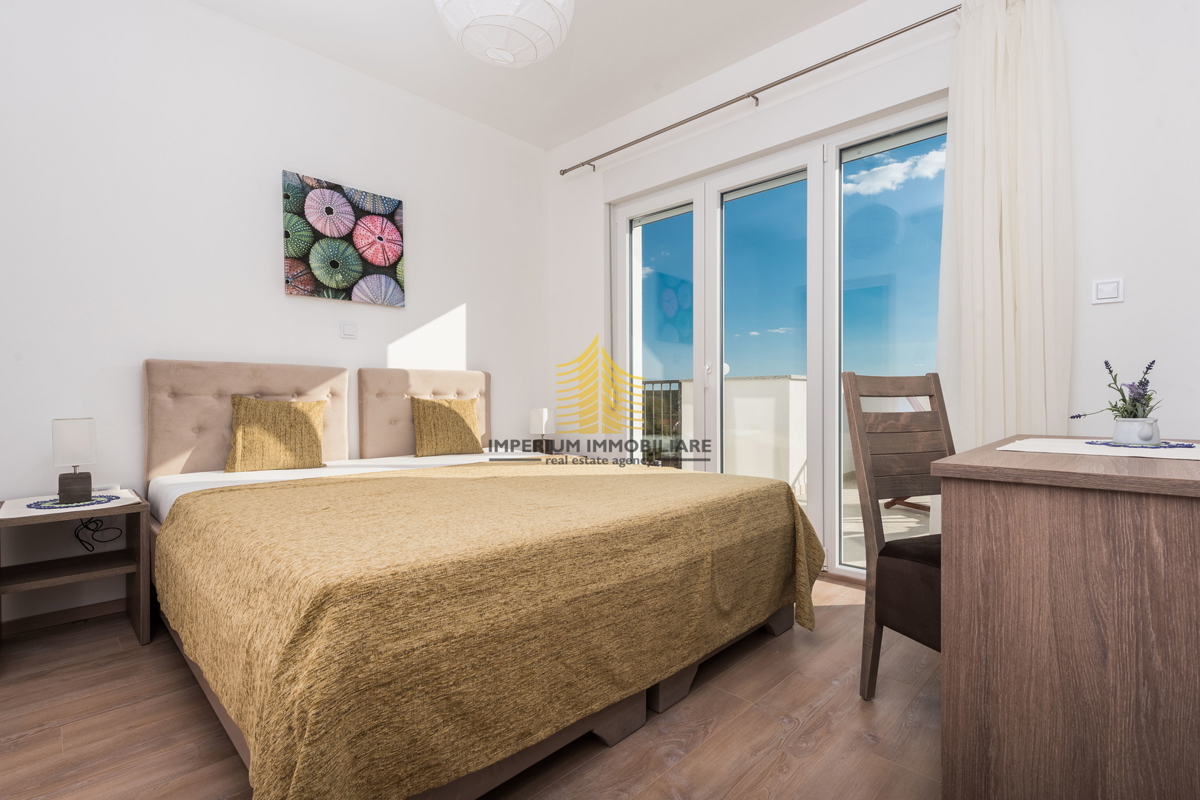 Hiša, Prodaja, Sukošan, Debeljak, 188 m2, Vila