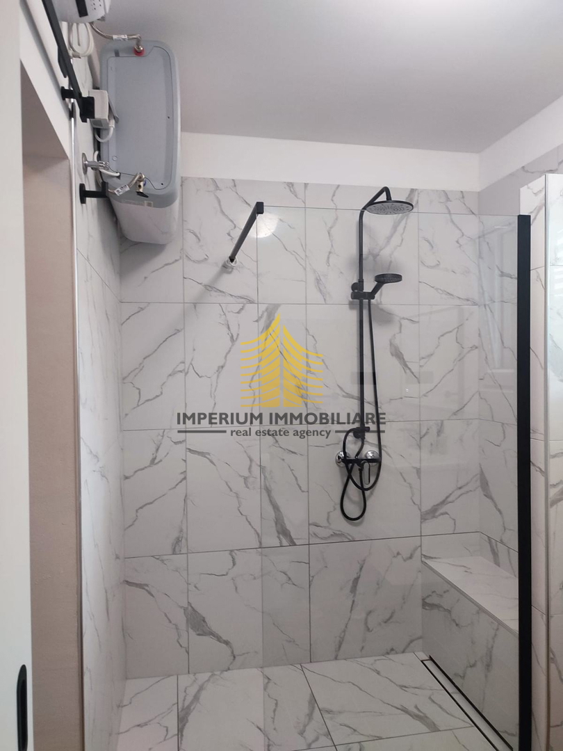 Hiša, Prodaja, Kaštel Novi, 146 m2, Samostojna