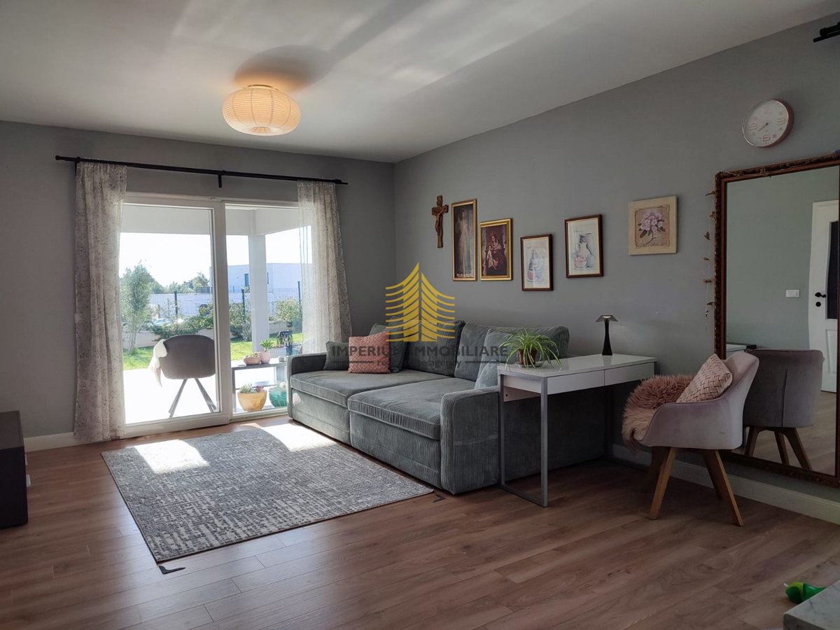 Hiša, Prodaja, Kaštel Novi, 146 m2, Samostojna