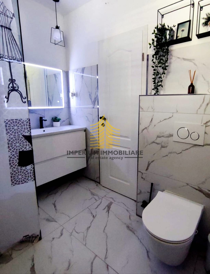 Hiša, Prodaja, Kaštel Novi, 146 m2, Samostojna