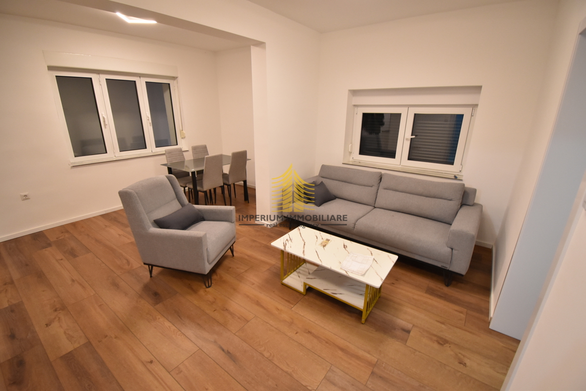 Hiša, Prodaja, Gornja Dubrava, Trnovčica, 272 m2, Večstanovanjska stavba