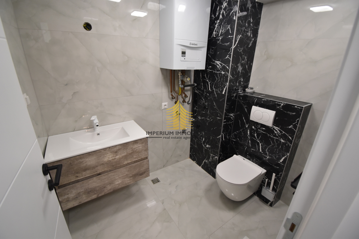 Hiša, Prodaja, Gornja Dubrava, Trnovčica, 272 m2, Večstanovanjska stavba