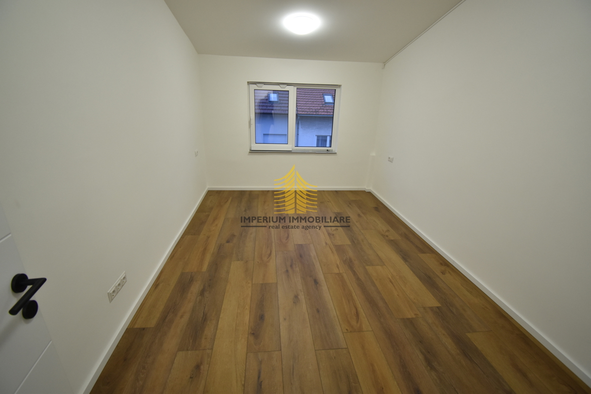 Hiša, Prodaja, Gornja Dubrava, Trnovčica, 272 m2, Večstanovanjska stavba