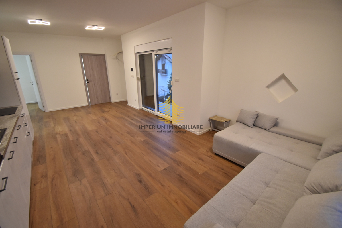 Hiša, Prodaja, Gornja Dubrava, Trnovčica, 272 m2, Večstanovanjska stavba