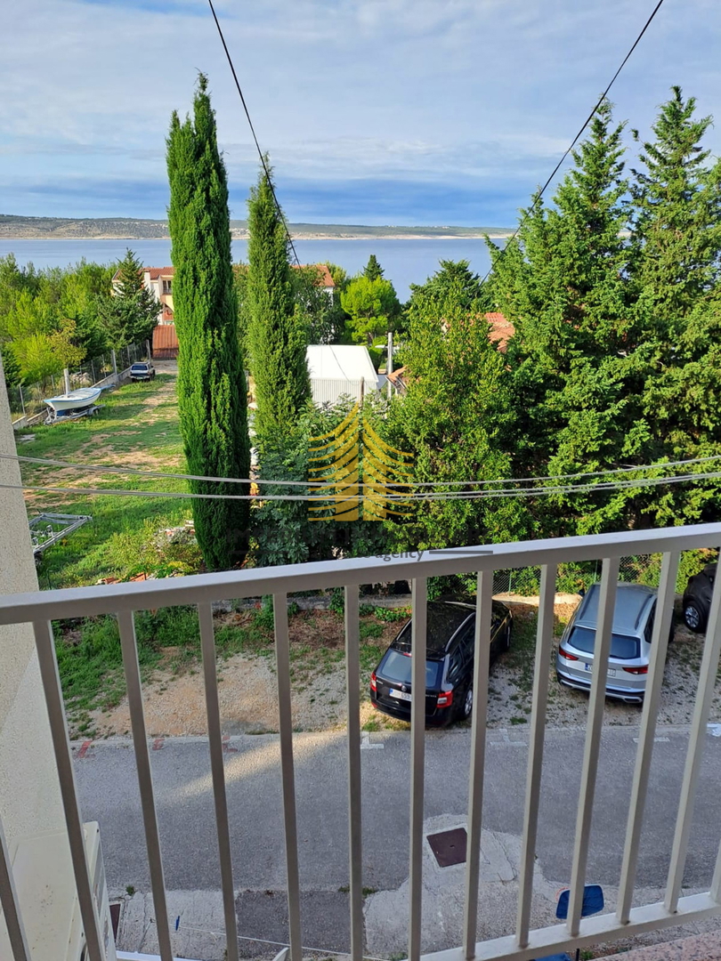 Stanovanje, prodaja, Starigrad, 44 m2, 1,5-sobno (1S+DB)