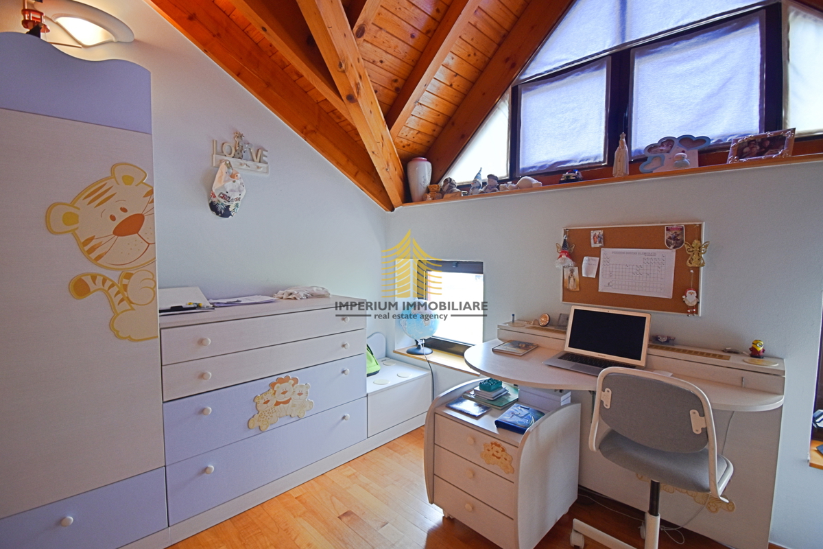 Hiša, Prodaja, Podsljeme, Gračani, 335 m2, Samostojna