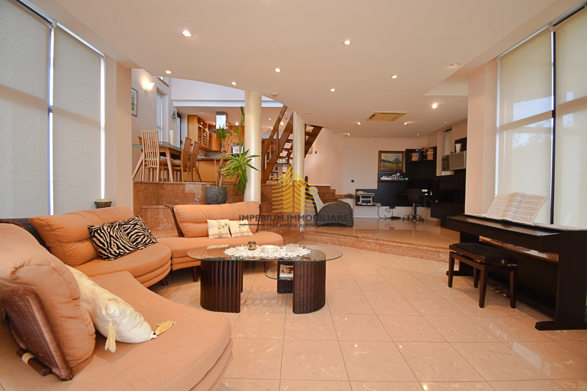 Hiša, Prodaja, Podsljeme, Gračani, 335 m2, Samostojna