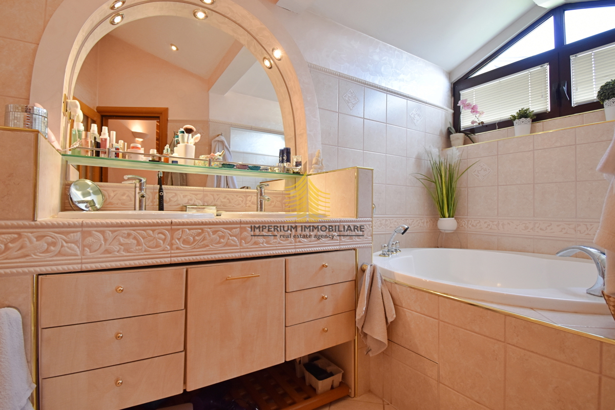 Hiša, Prodaja, Podsljeme, Gračani, 335 m2, Samostojna