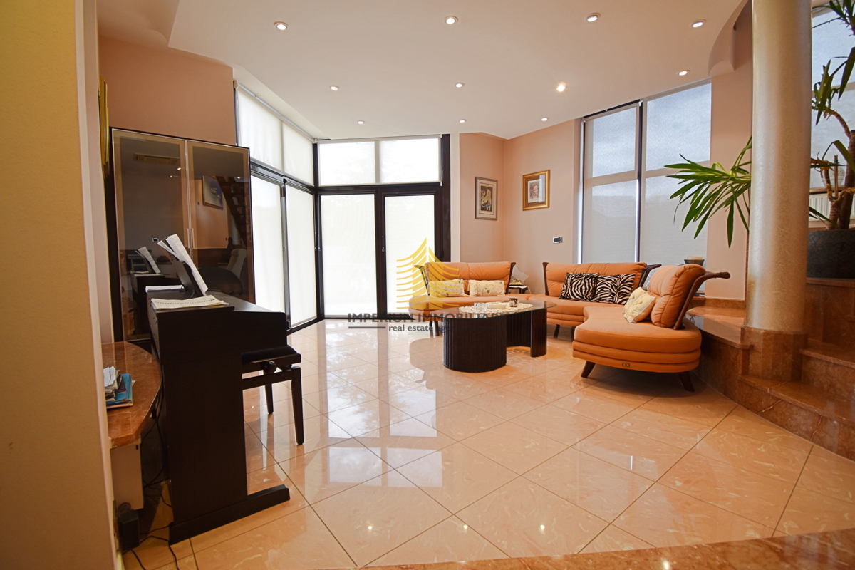 Hiša, Prodaja, Podsljeme, Gračani, 335 m2, Samostojna