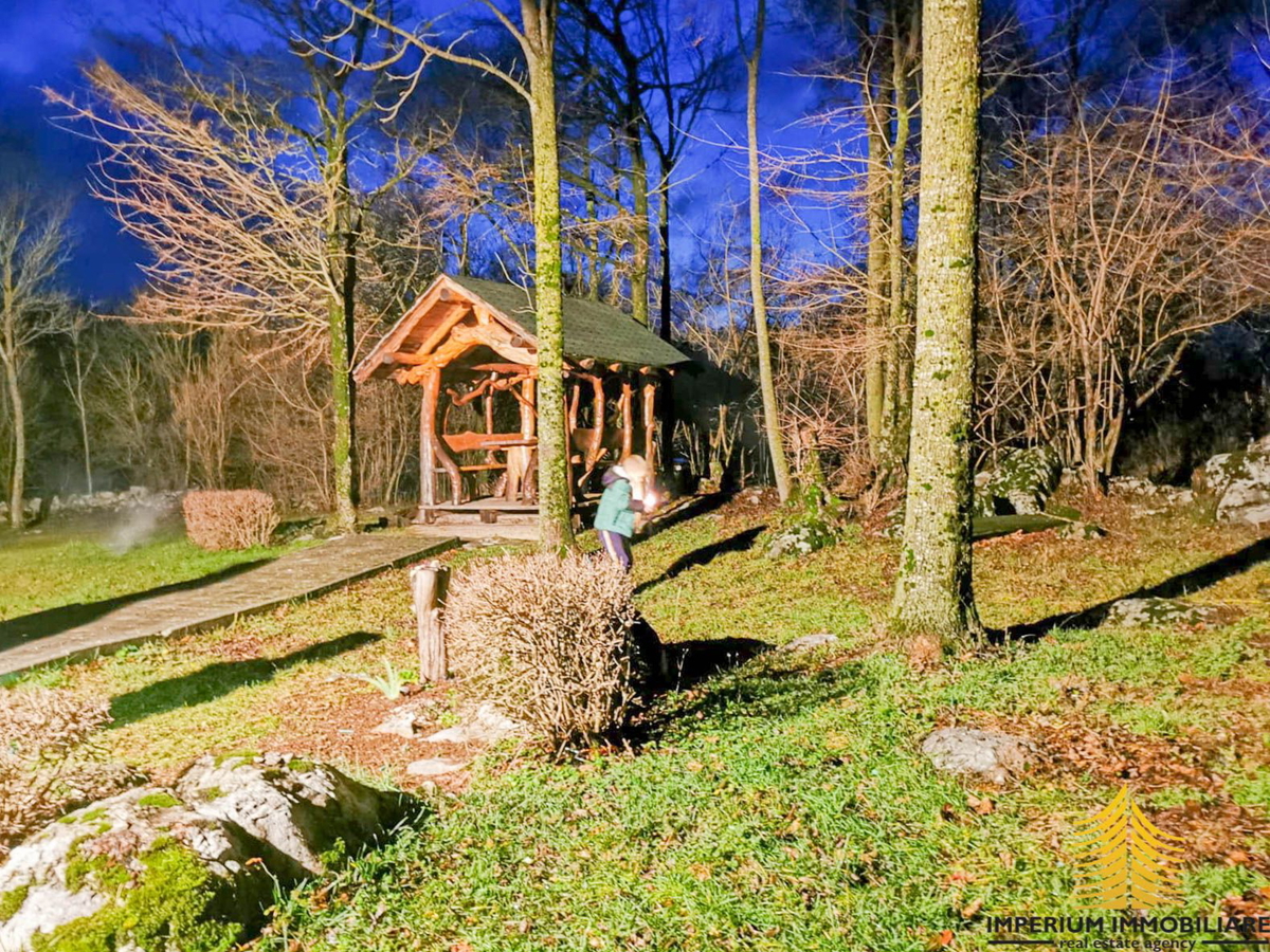 Zemljišče, Prodaja, Gračac, 12646 m2, Za investicijo