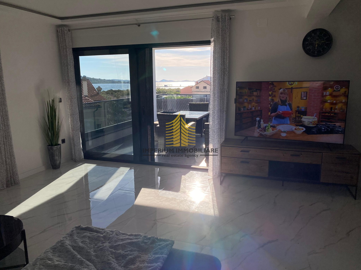 Hiša, Prodaja, 400 m2