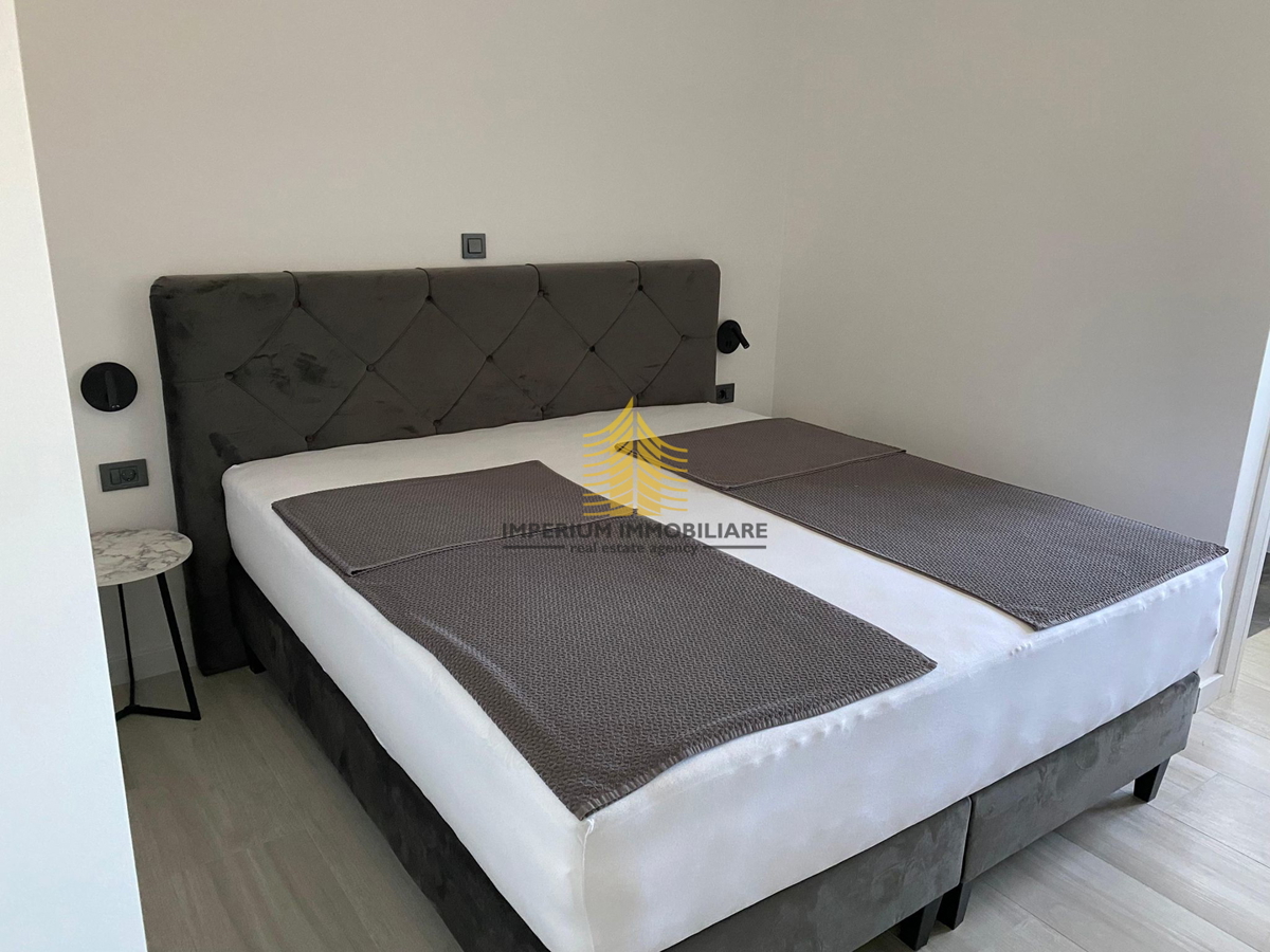 Hiša, Prodaja, 400 m2