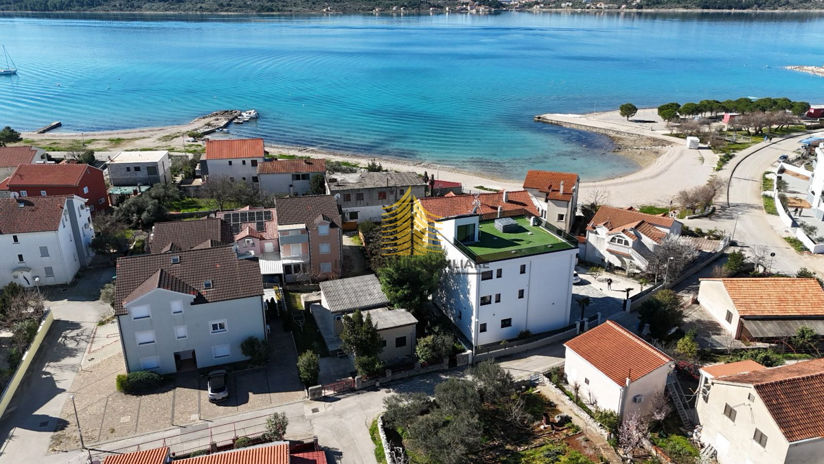 Hiša, Prodaja, 400 m2