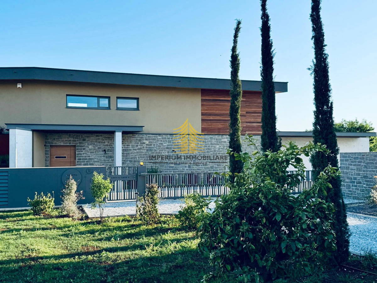 Hiša, Prodaja, Vodnjan, 340 m2, Samostojna