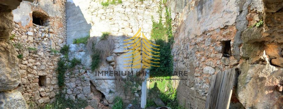 Hiša, prodaja, Jelsa, Vrisnik, 104 m2, v vrsti