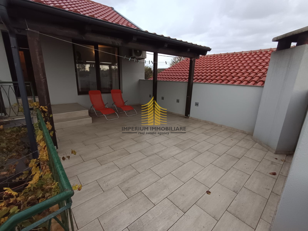 Hiša, Prodaja, Nin, Zaton, 120 m2, V nizu