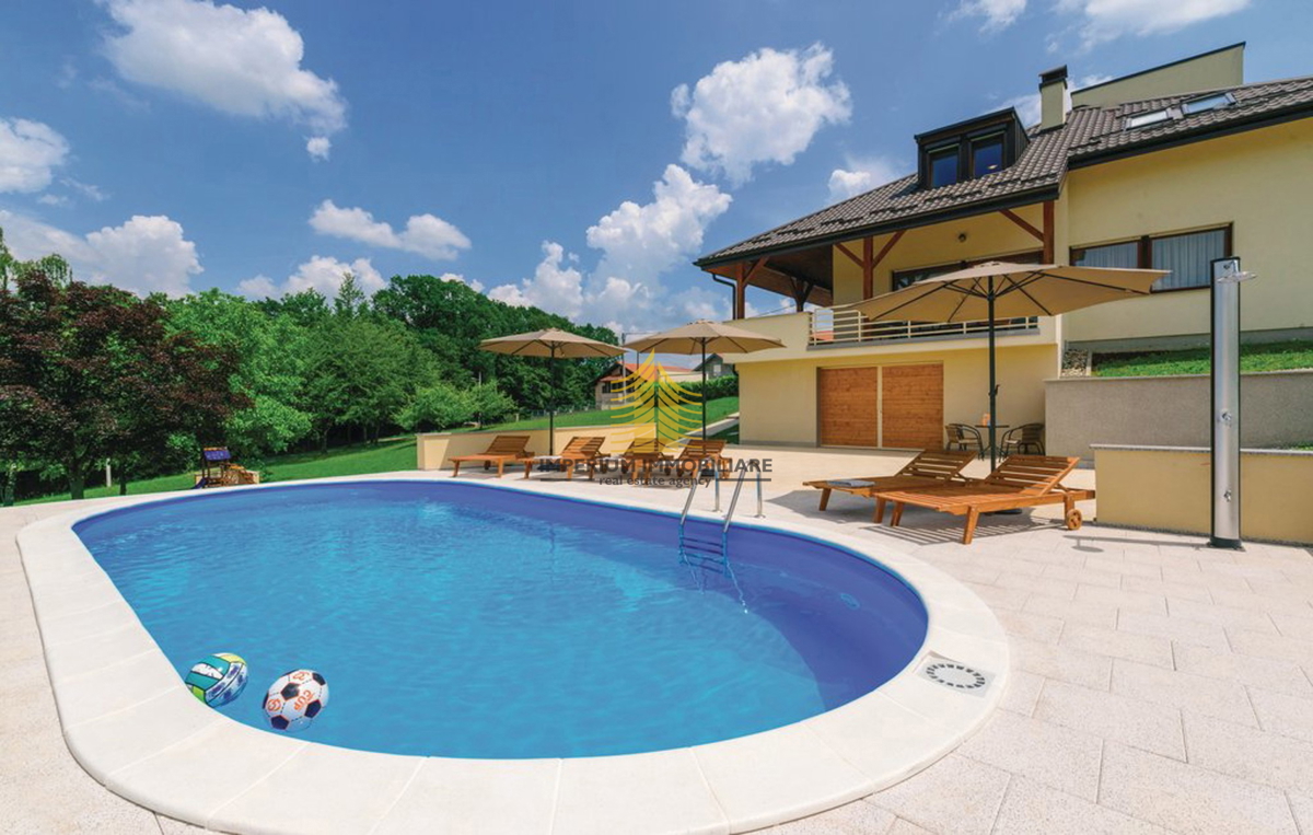 Hiša, prodaja, Brezovica, Starjak, 268 m2, vila